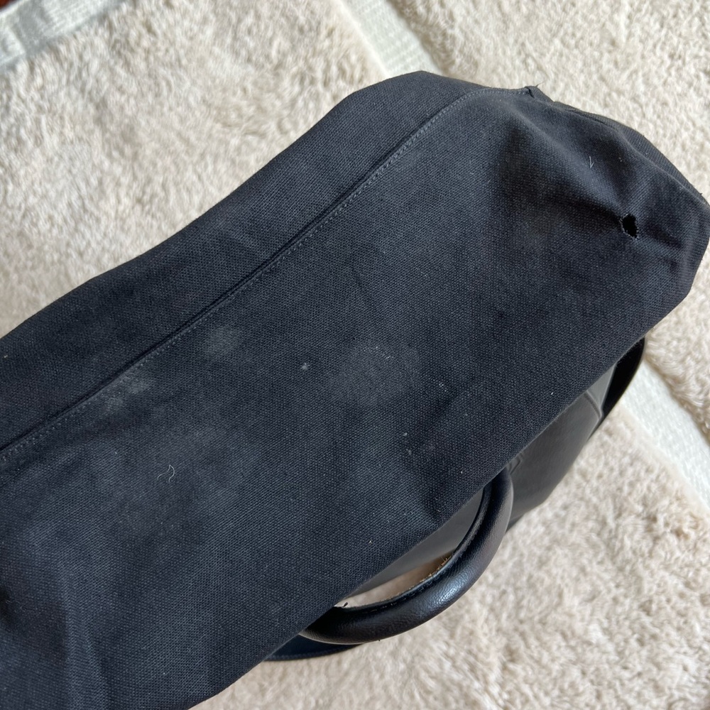 Givenchy Antigona black leather bag - Picture 13 of 15